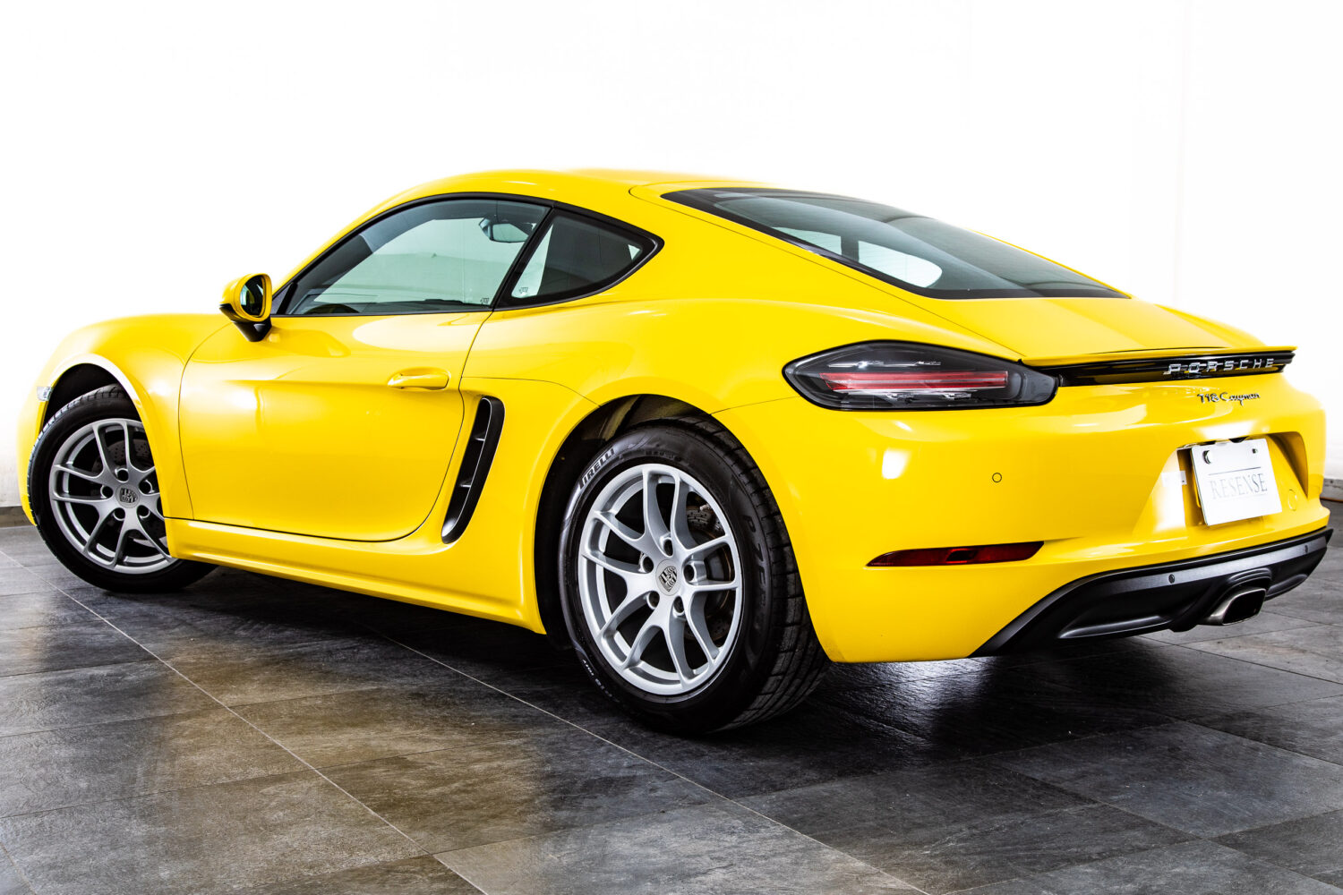 ポルシェ 718ケイマン PDK