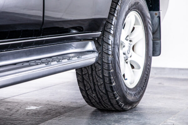 ランドクルーザープラド 2.7 TXリミテッド 4WD