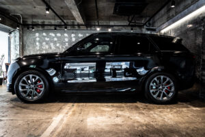 レンジローバースポーツ ダイナミック SE 3.0L D300 ディーゼルターボ 4WD