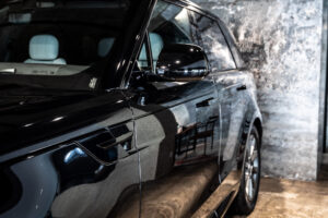 レンジローバースポーツ ダイナミック SE 3.0L D300 ディーゼルターボ 4WD