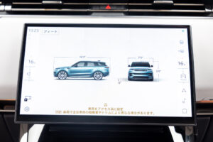 レンジローバースポーツ ダイナミック SE 3.0L D300 ディーゼルターボ 4WD