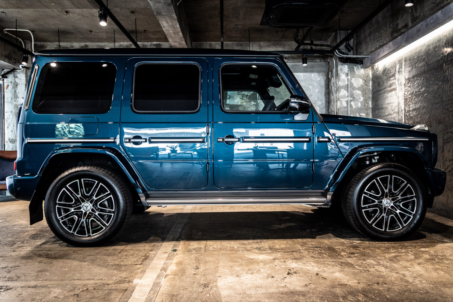 Gクラス G450d AMGラインパッケージ ディーゼルターボ 4WD