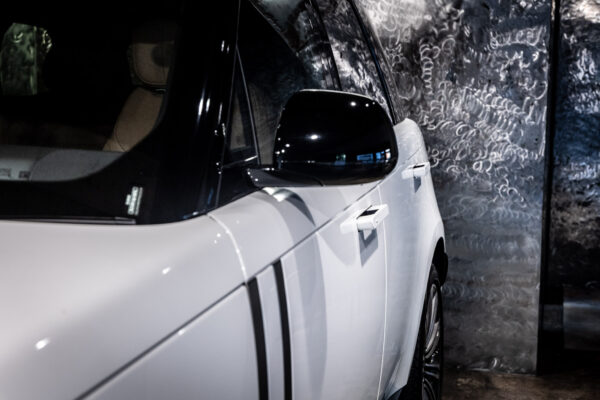 レンジローバー オートバイオグラフィ 3.0L D300 SWB ディーゼルターボ 4WD