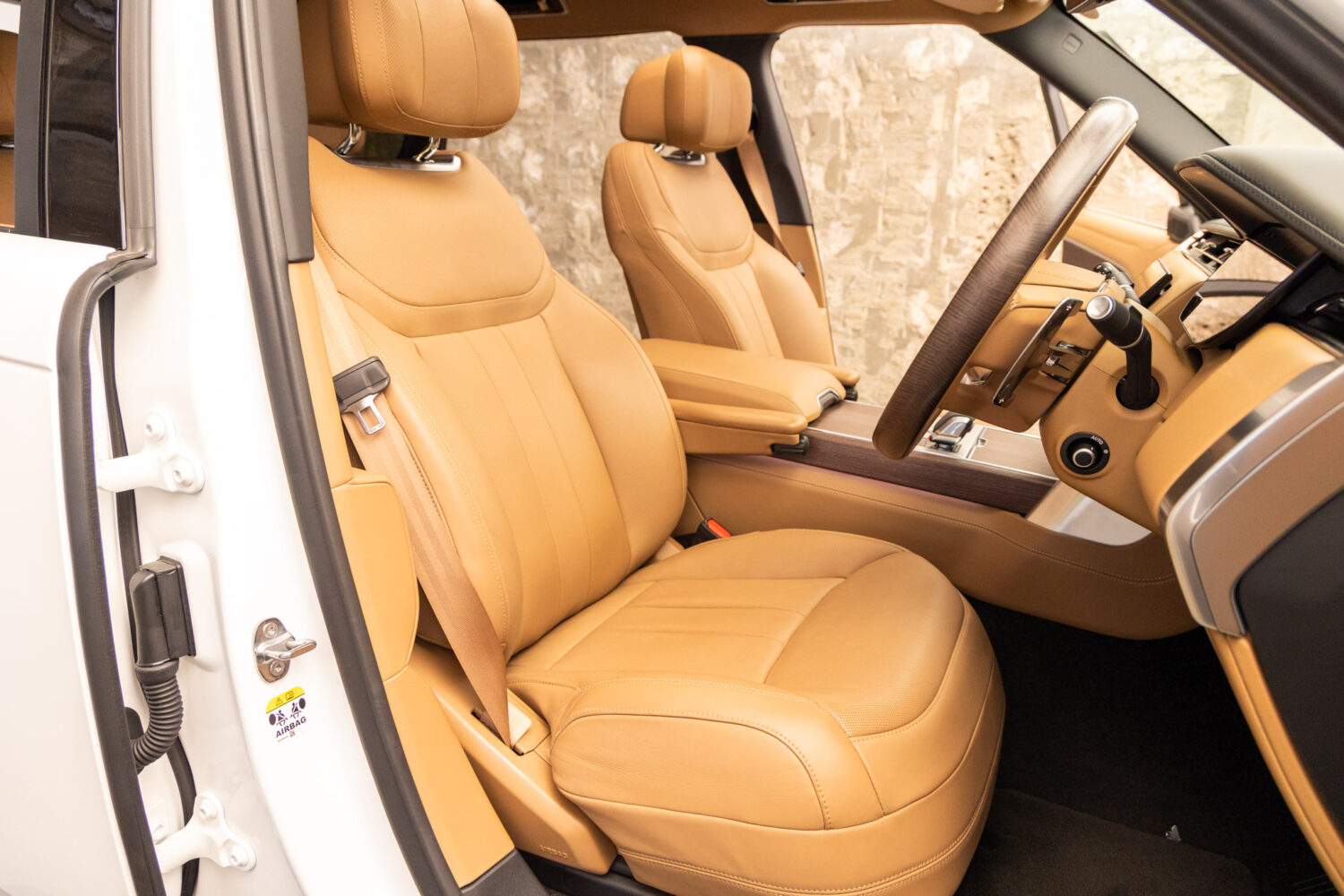 レンジローバー オートバイオグラフィ 3.0L D300 SWB ディーゼルターボ 4WD