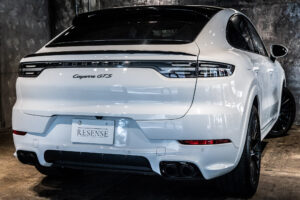 カイエンクーペ GTS Tip-S Rセンターシート 4WD