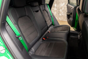 マカン GTS PDK 4WD