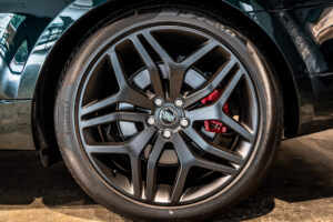 レンジローバースポーツ オートバイオグラフィ ダイナミック (5.0リッター) 4WD