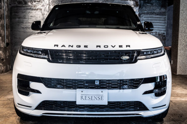 レンジローバースポーツ ダイナミックSE 3.0L D300 4WD