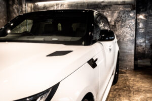 レンジローバースポーツ ダイナミックHSE 3.0L D300 4WD