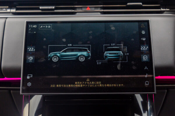 レンジローバースポーツ ダイナミックSE 3.0L D300 4WD