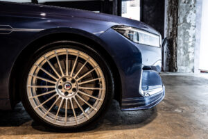 B7ロング アルラット 4WD