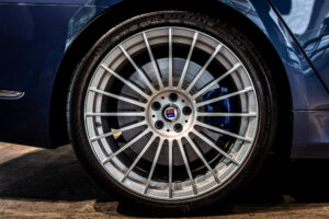 B7ロング アルラット 4WD