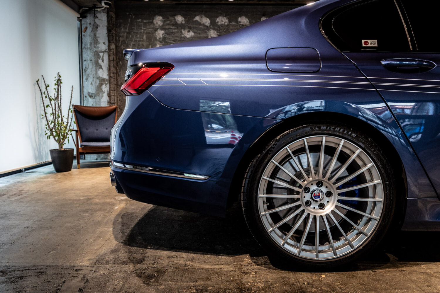 B7ロング アルラット 4WD