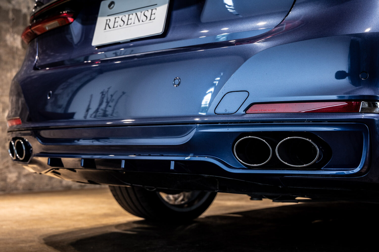 B7ロング アルラット 4WD