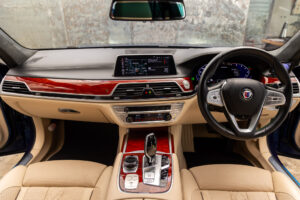 B7ロング アルラット 4WD