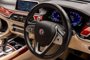 B7ロング アルラット 4WD