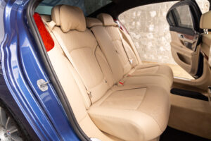 B7ロング アルラット 4WD