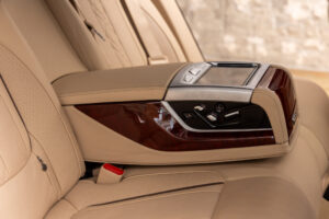 B7ロング アルラット 4WD