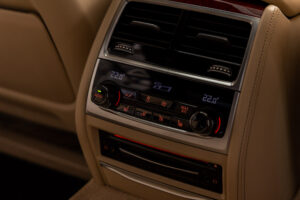 B7ロング アルラット 4WD