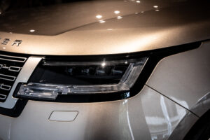 レンジローバー オートバイオグラフィ4.4L P530 SWB 4WD