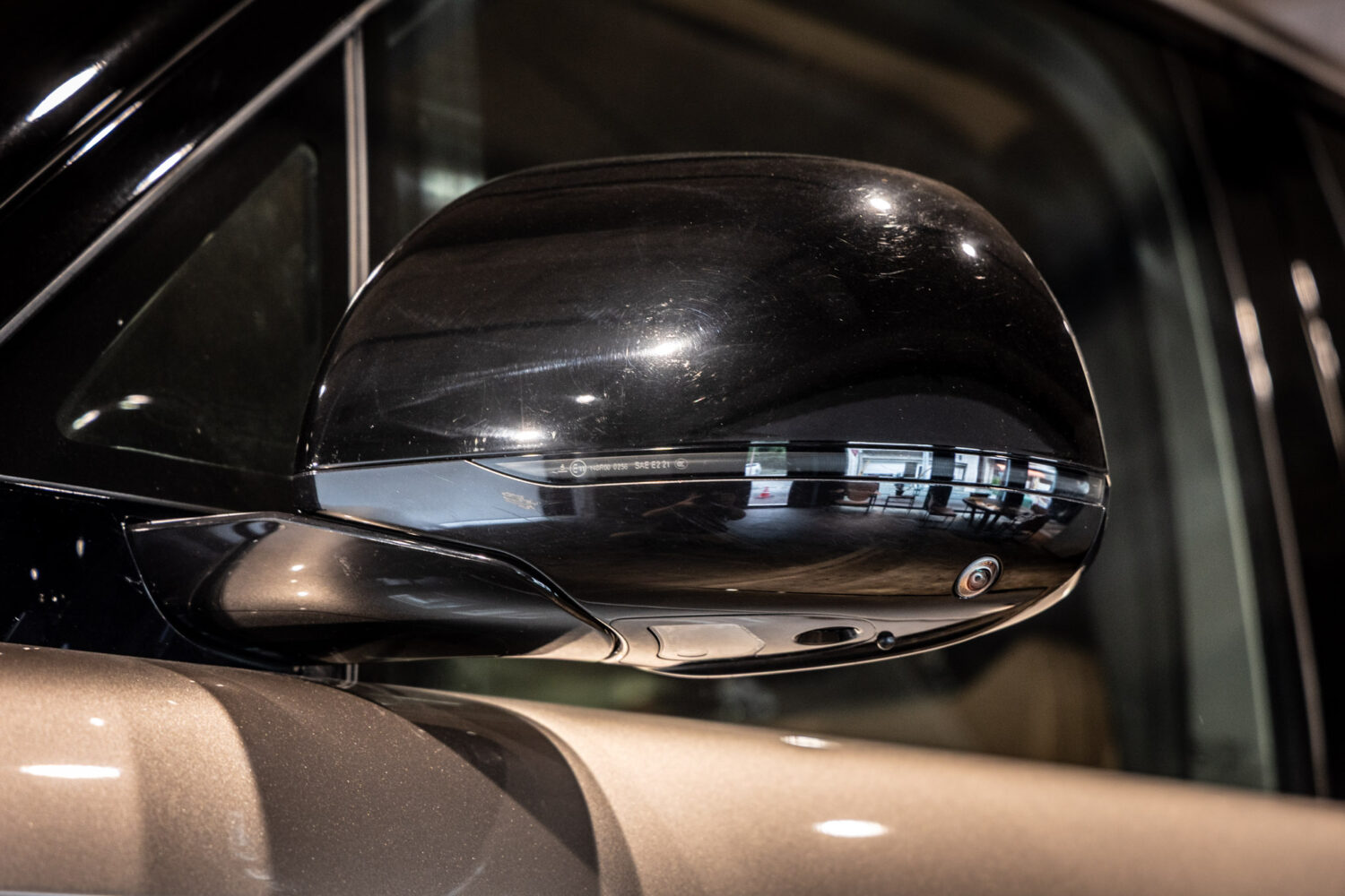 レンジローバー オートバイオグラフィ4.4L P530 SWB 4WD