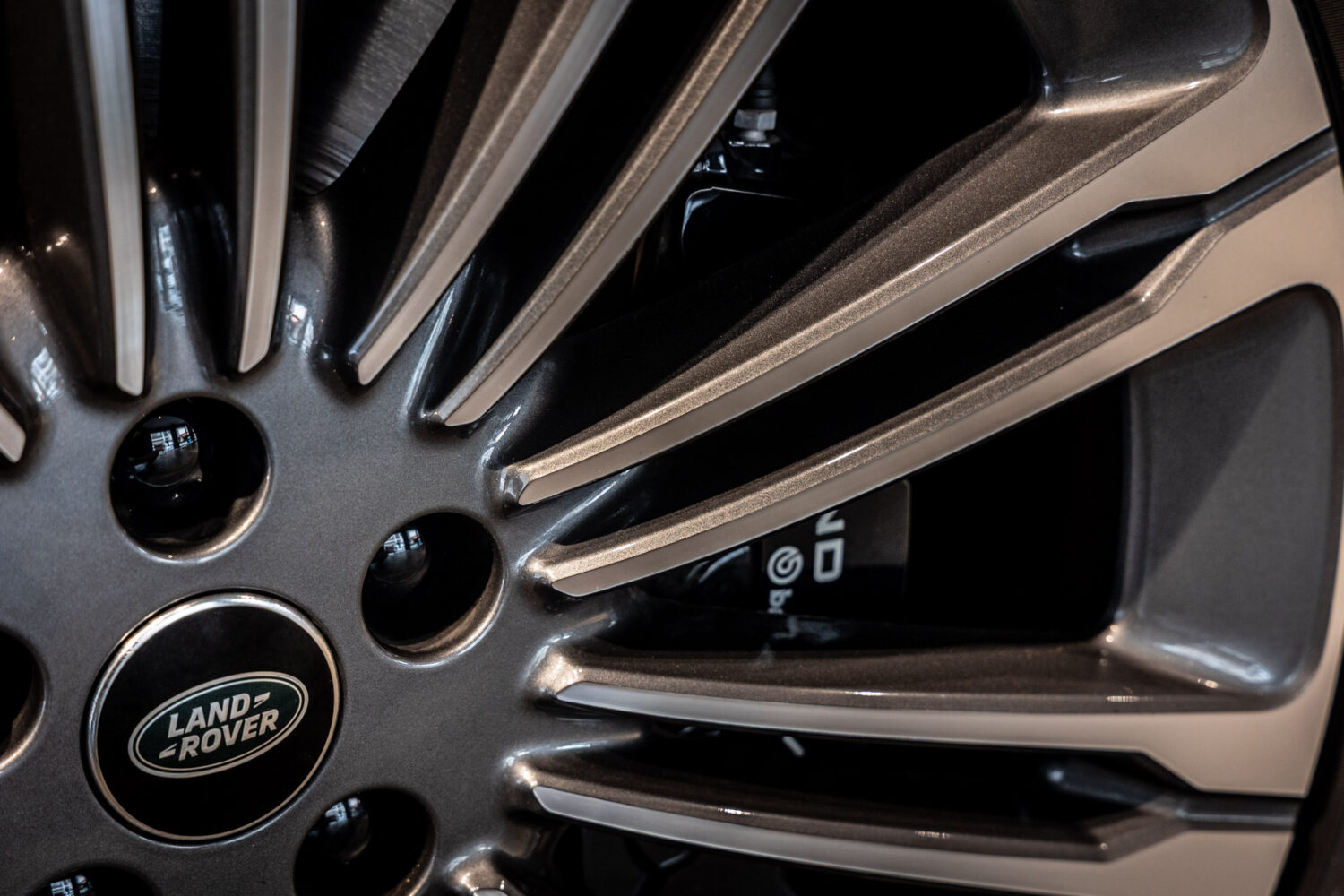 レンジローバー オートバイオグラフィ4.4L P530 SWB 4WD