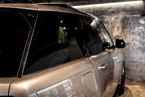 レンジローバー オートバイオグラフィ4.4L P530 SWB 4WD