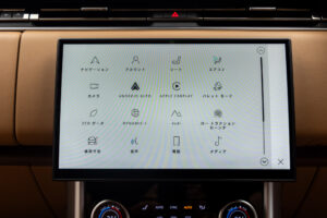 レンジローバー オートバイオグラフィ4.4L P530 SWB 4WD