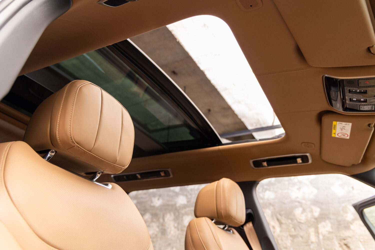 レンジローバー オートバイオグラフィ4.4L P530 SWB 4WD