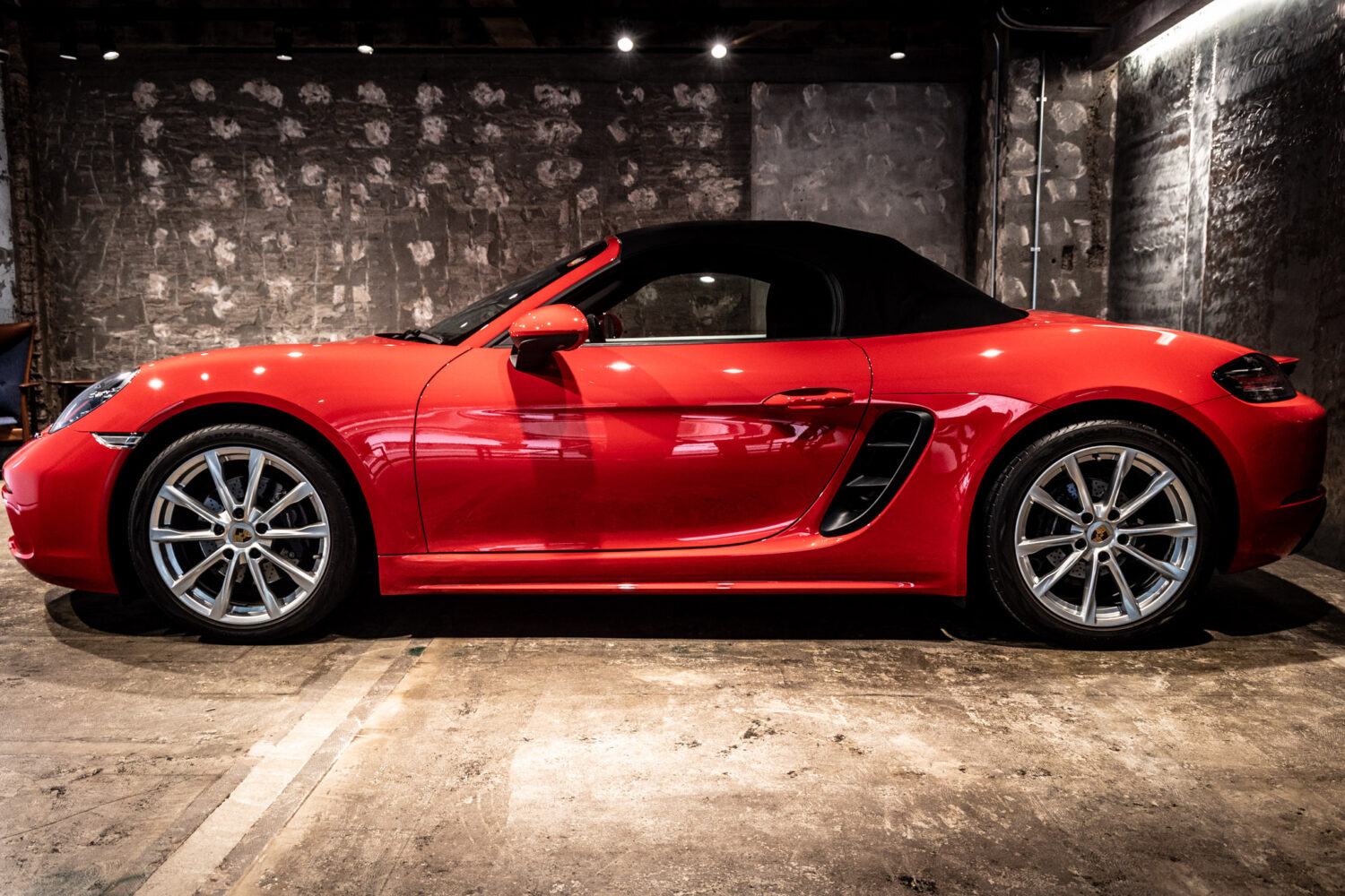 718ボクスター 2.0 6MT