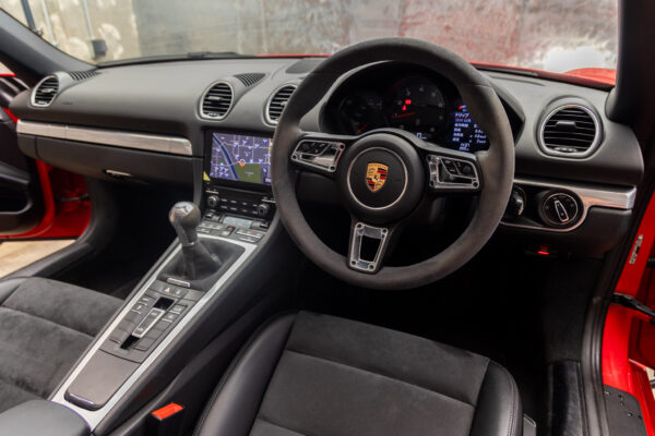 718ボクスター 2.0 6MT