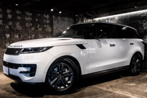 レンジローバースポーツ S 3.0L D300 ディーゼル 4WD