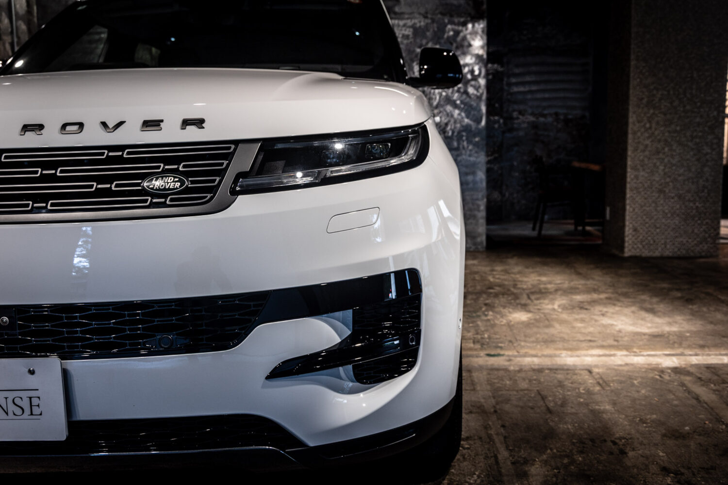 レンジローバースポーツ S 3.0L D300 ディーゼル 4WD