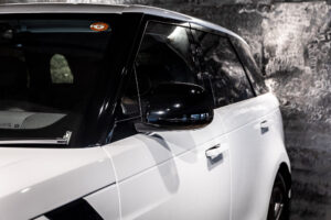 レンジローバースポーツ S 3.0L D300 ディーゼル 4WD