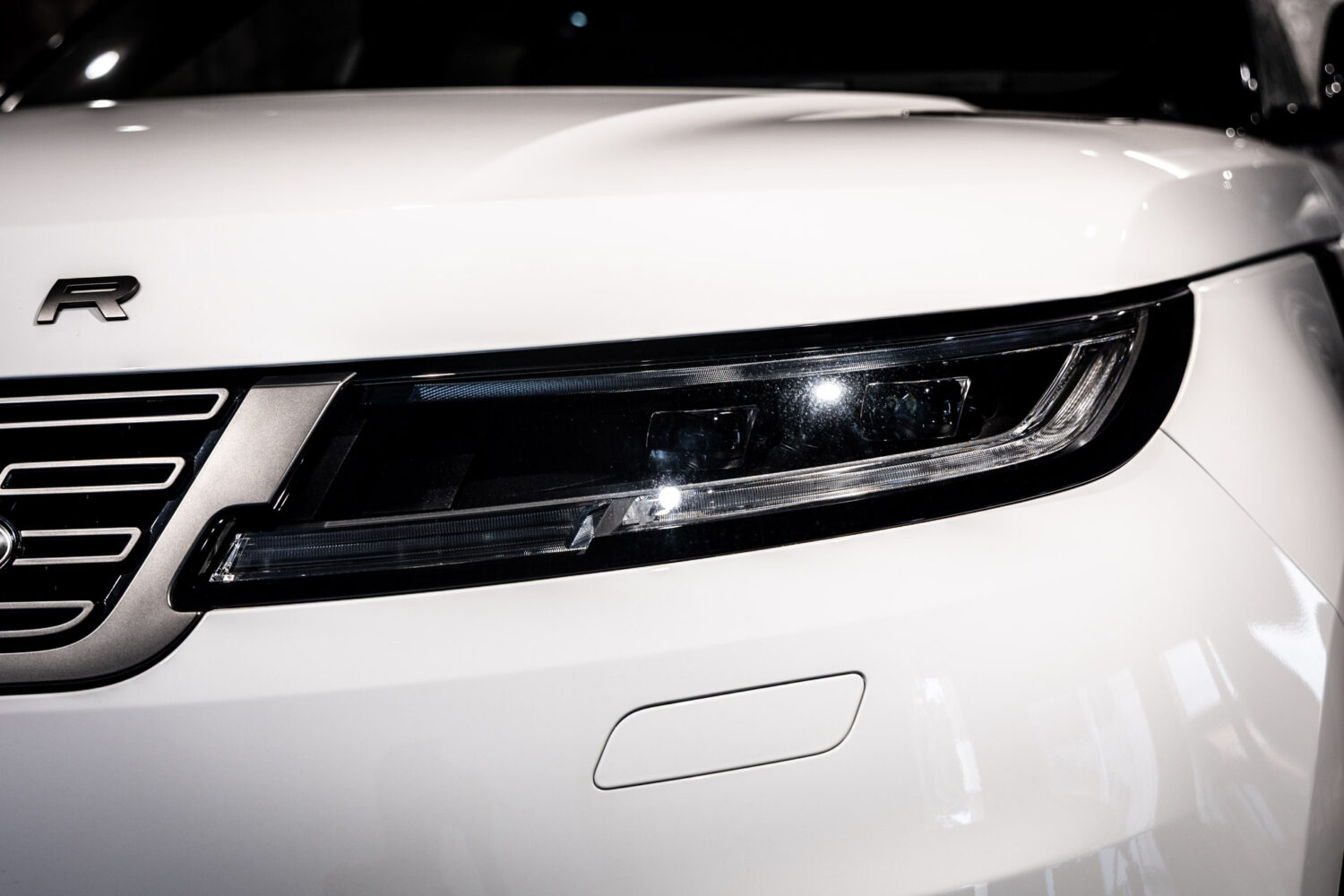 レンジローバースポーツ S 3.0L D300 ディーゼル 4WD