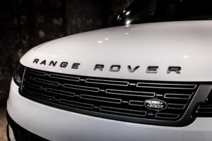 レンジローバースポーツ S 3.0L D300 ディーゼル 4WD