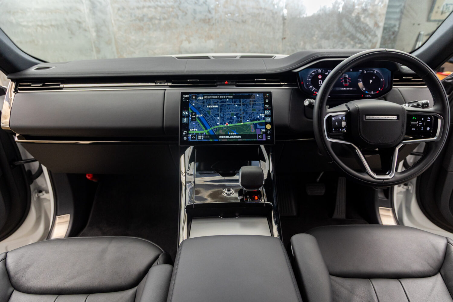 レンジローバースポーツ S 3.0L D300 ディーゼル 4WD