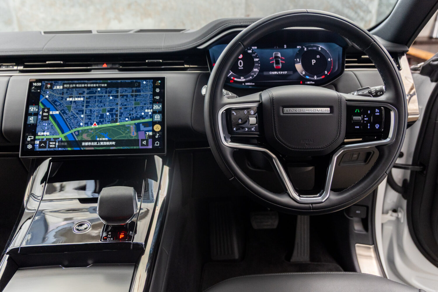 レンジローバースポーツ S 3.0L D300 ディーゼル 4WD