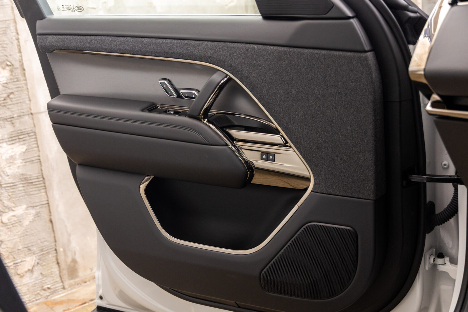 レンジローバースポーツ S 3.0L D300 ディーゼル 4WD