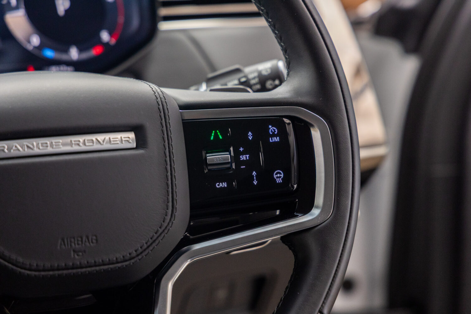 レンジローバースポーツ S 3.0L D300 ディーゼル 4WD