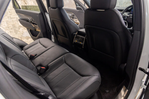 レンジローバースポーツ S 3.0L D300 ディーゼル 4WD