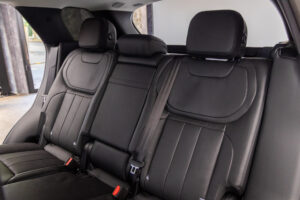 レンジローバースポーツ S 3.0L D300 ディーゼル 4WD