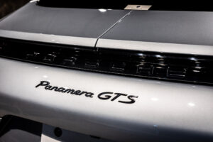 パナメーラ GTS PDK 4WD