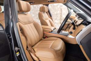レンジローバー オートバイオグラフィ 3.0L P550e SWB 4WD