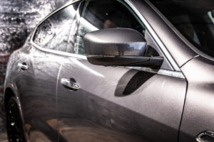 レヴァンテ グランルッソ 4WD 左H