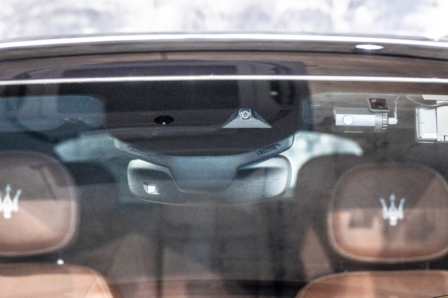 レヴァンテ グランルッソ 4WD 左H