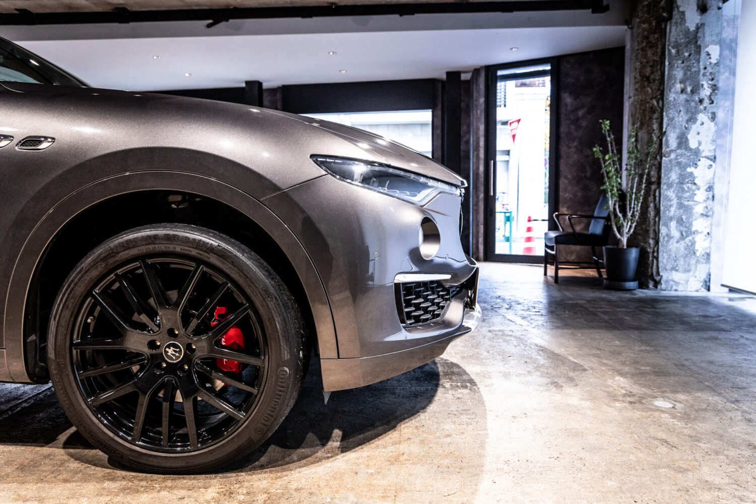 レヴァンテ グランルッソ 4WD 左H