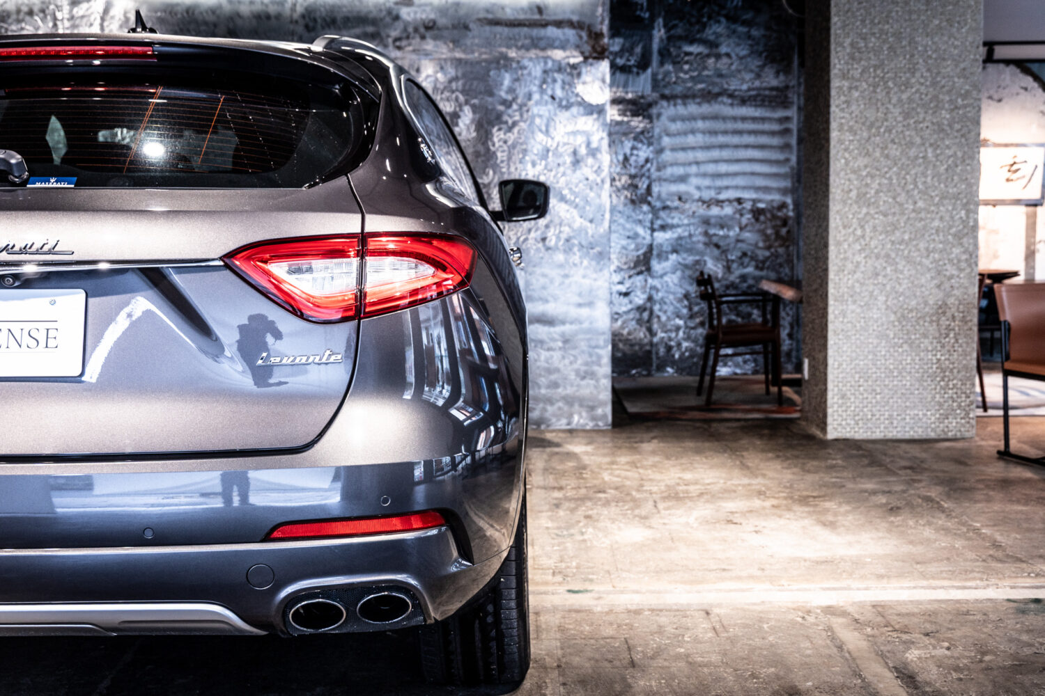 レヴァンテ グランルッソ 4WD 左H