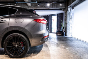 レヴァンテ グランルッソ 4WD 左H