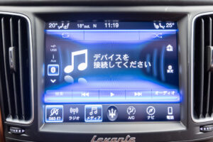 レヴァンテ グランルッソ 4WD 左H